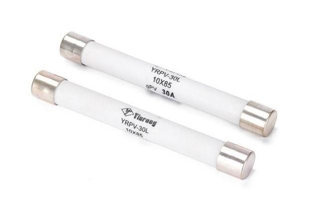 היתרונות של 1500VDC Solar PV Fuse Link