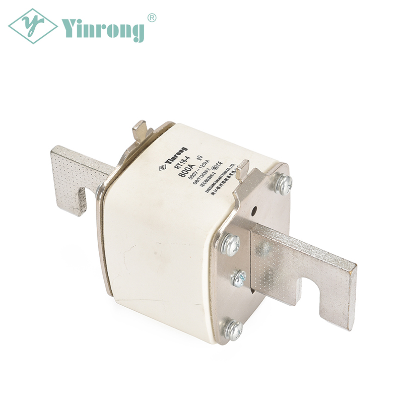 כיצד להבטיח את תוחלת החיים הארוכה ויכולת הקרע הגבוהה של נתיך LV HRC שלך